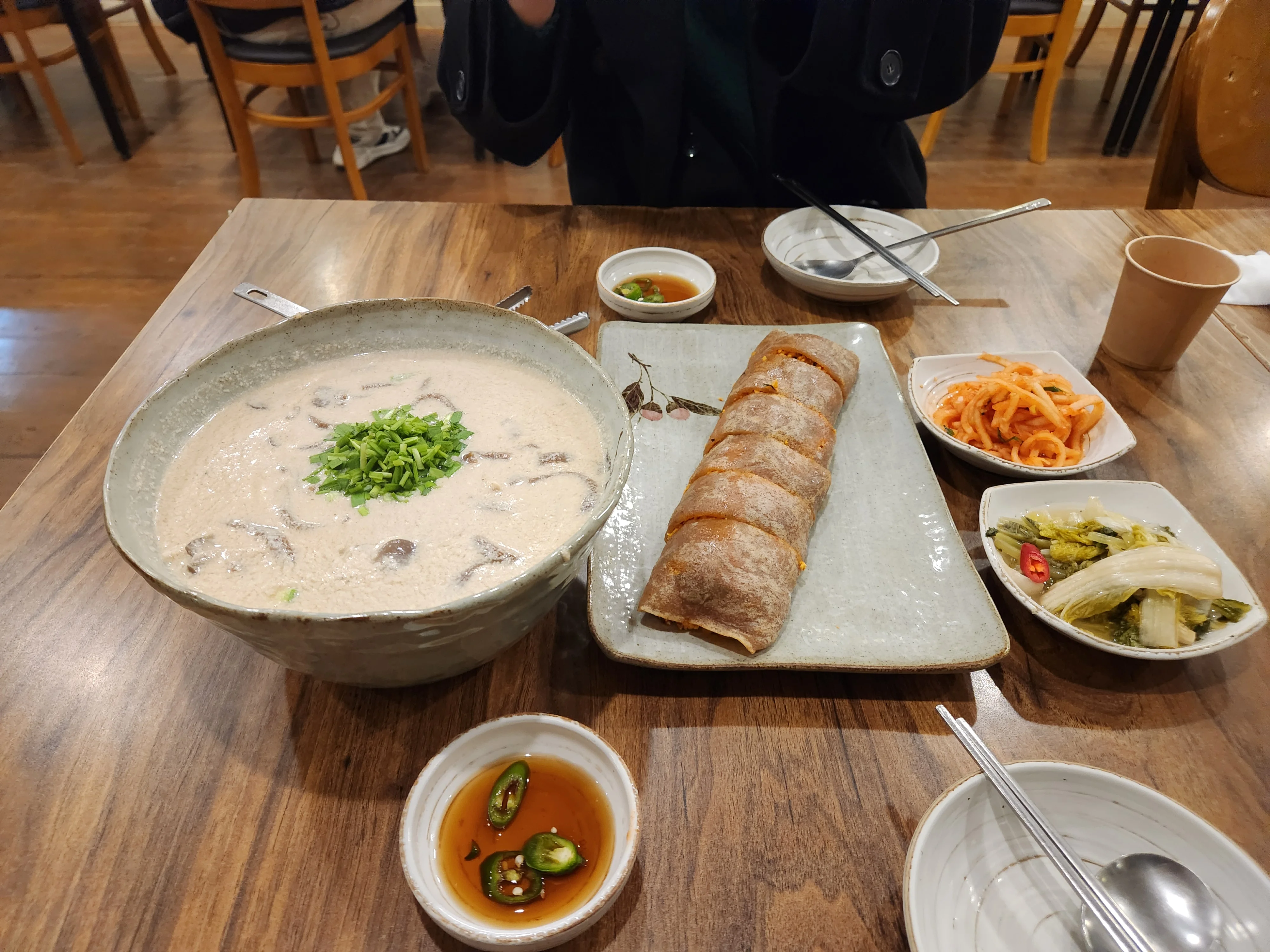 강마을다람쥐 팔당본점 Acorn food restaurant 3
