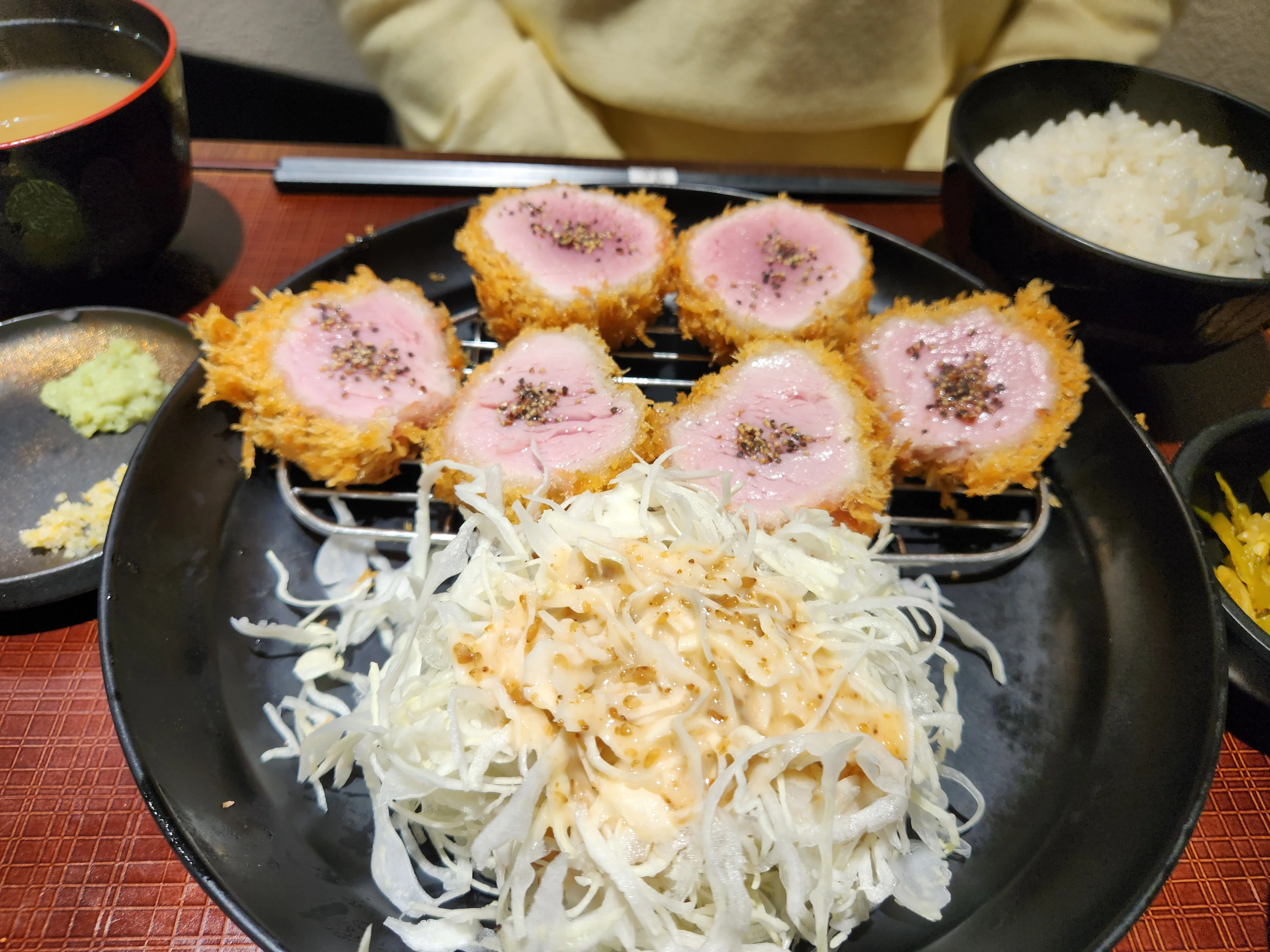 정돈 홍대점